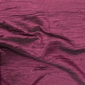 BOYSENBERRY ACCORDION CRUSH  TABLECLOTH