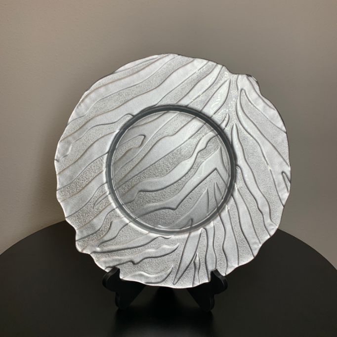 GLASS-CHARGER-PLATE-SILVER-MARINE-1.jpg
