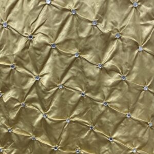 GOLD PUCKER W/DIAMOND 102x172" TABLECLOTH