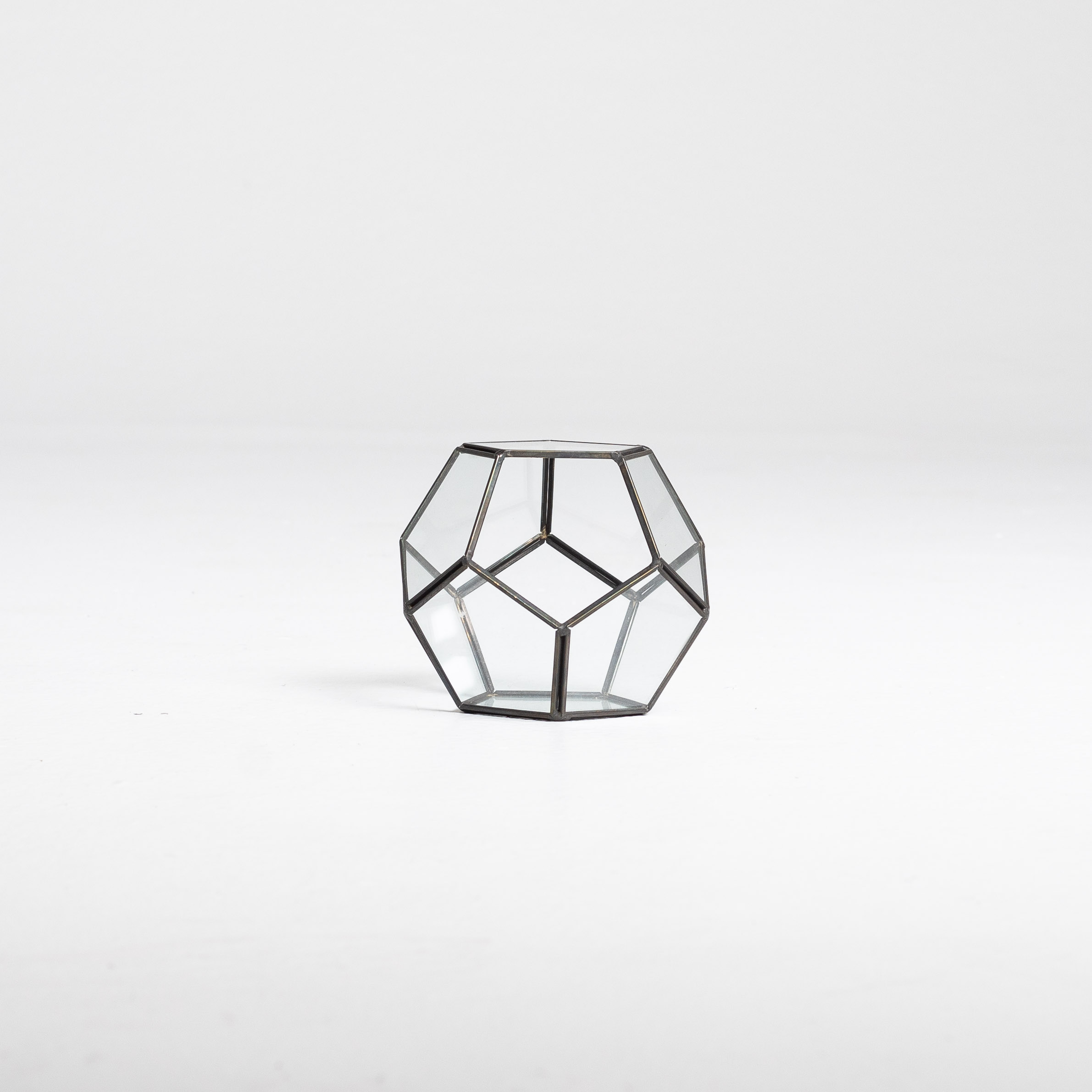 BlackGeometricHexagon