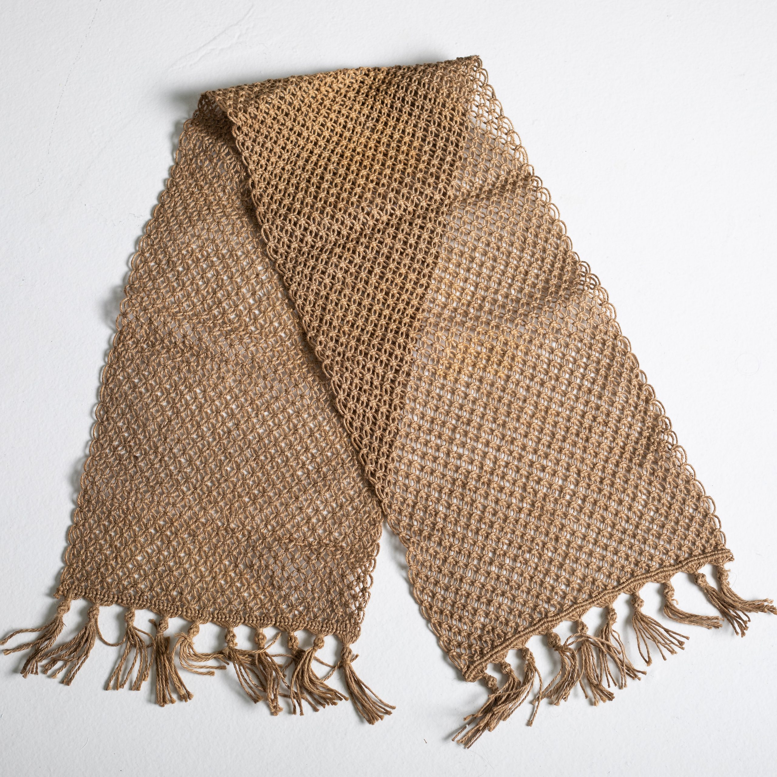 BurlapFrayedTableRunner