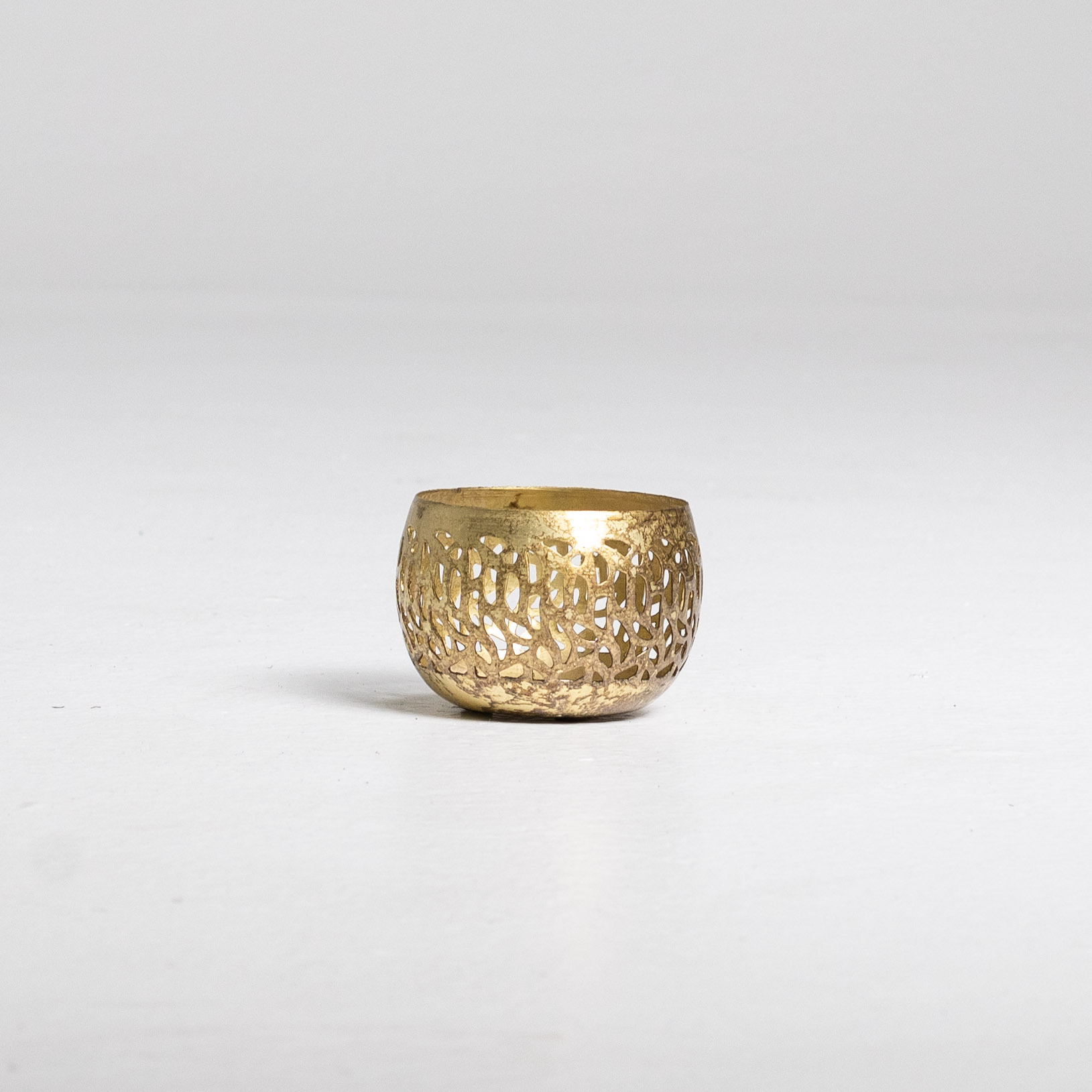 GoldCutoutTealight