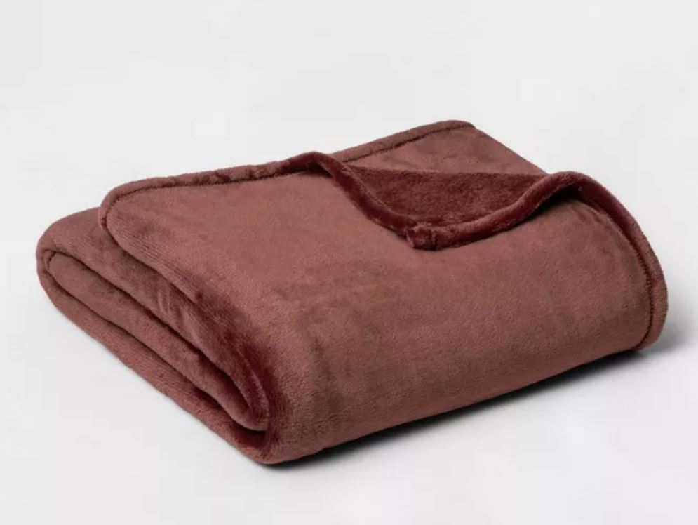 Muted Berry Fuzzy Blanket