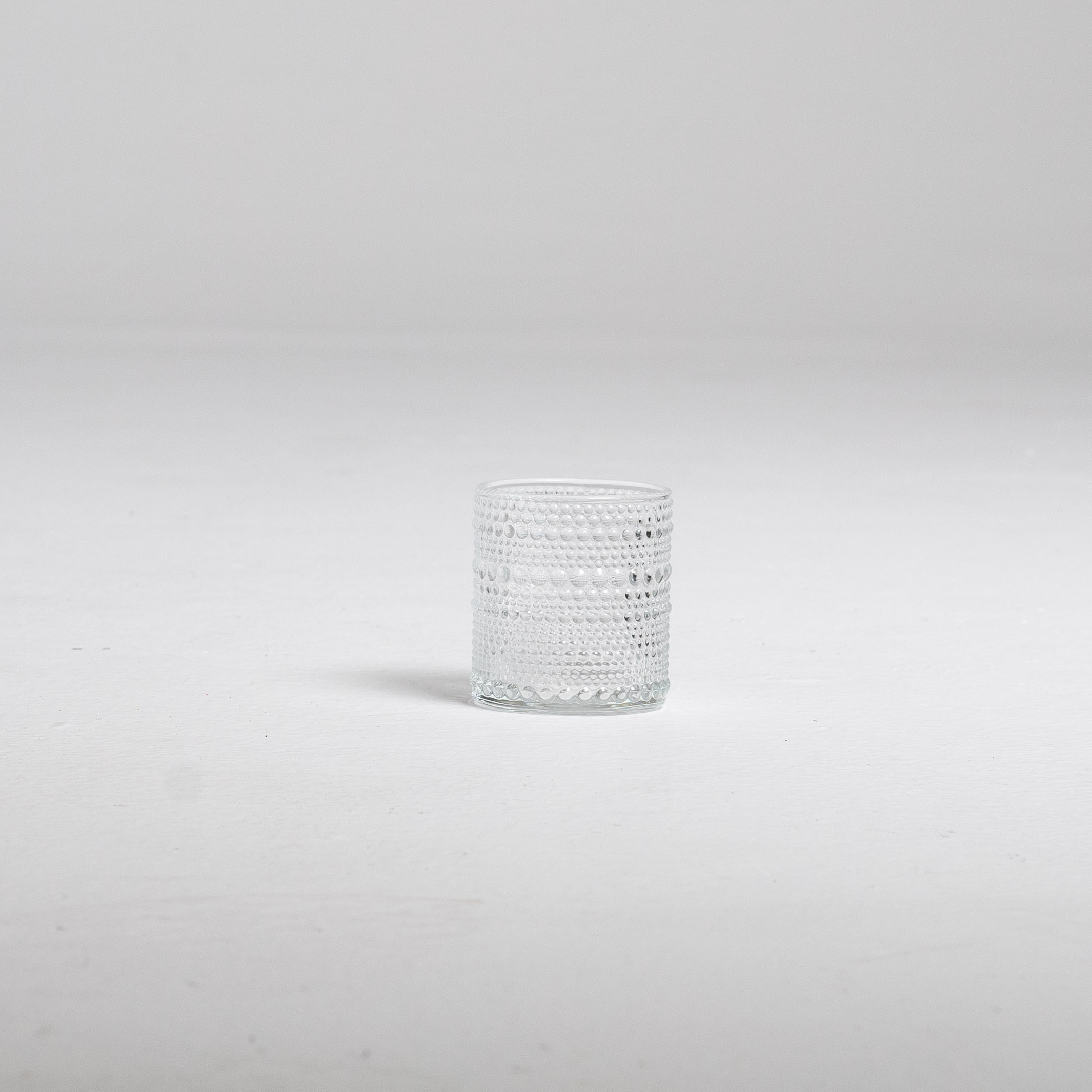 SmallDottedTexturedGlass