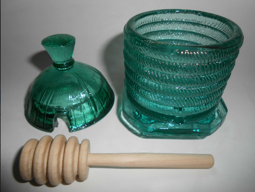 TealGreenHoneypot02 TealGreenHoneypot02