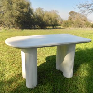 White Ribbed Sweetheart Table